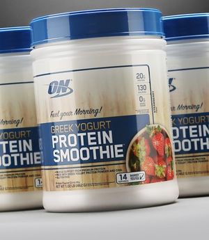 Greek-yogurt-protein-smoothie.jpg